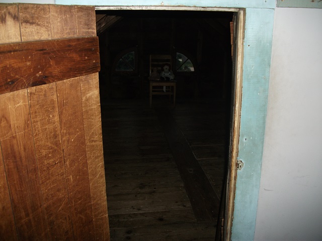 Picture of entrance to the attic. Chuck's Paranormal Adventures Investigation of the Villisca Ax Murder House -
